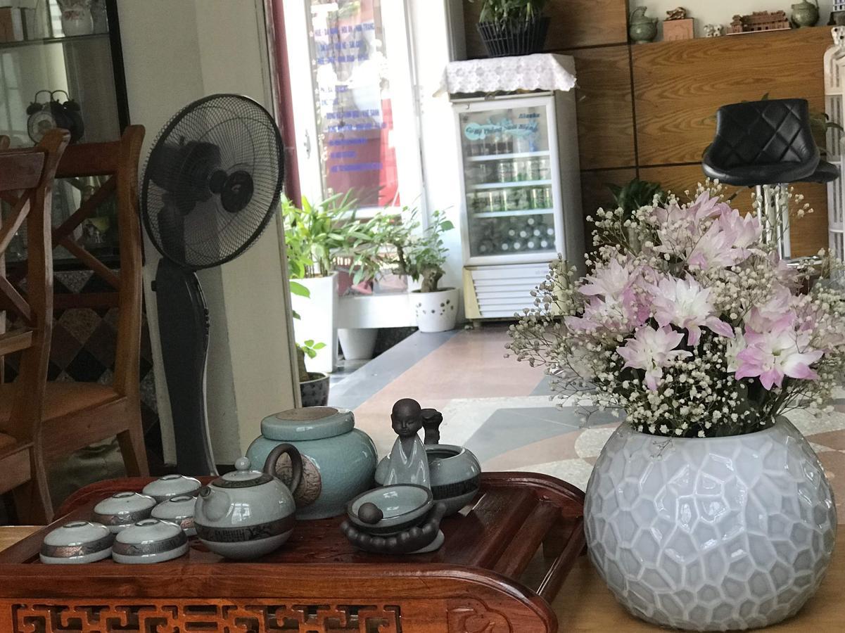 Hoang Trieu Hotel フエ エクステリア 写真