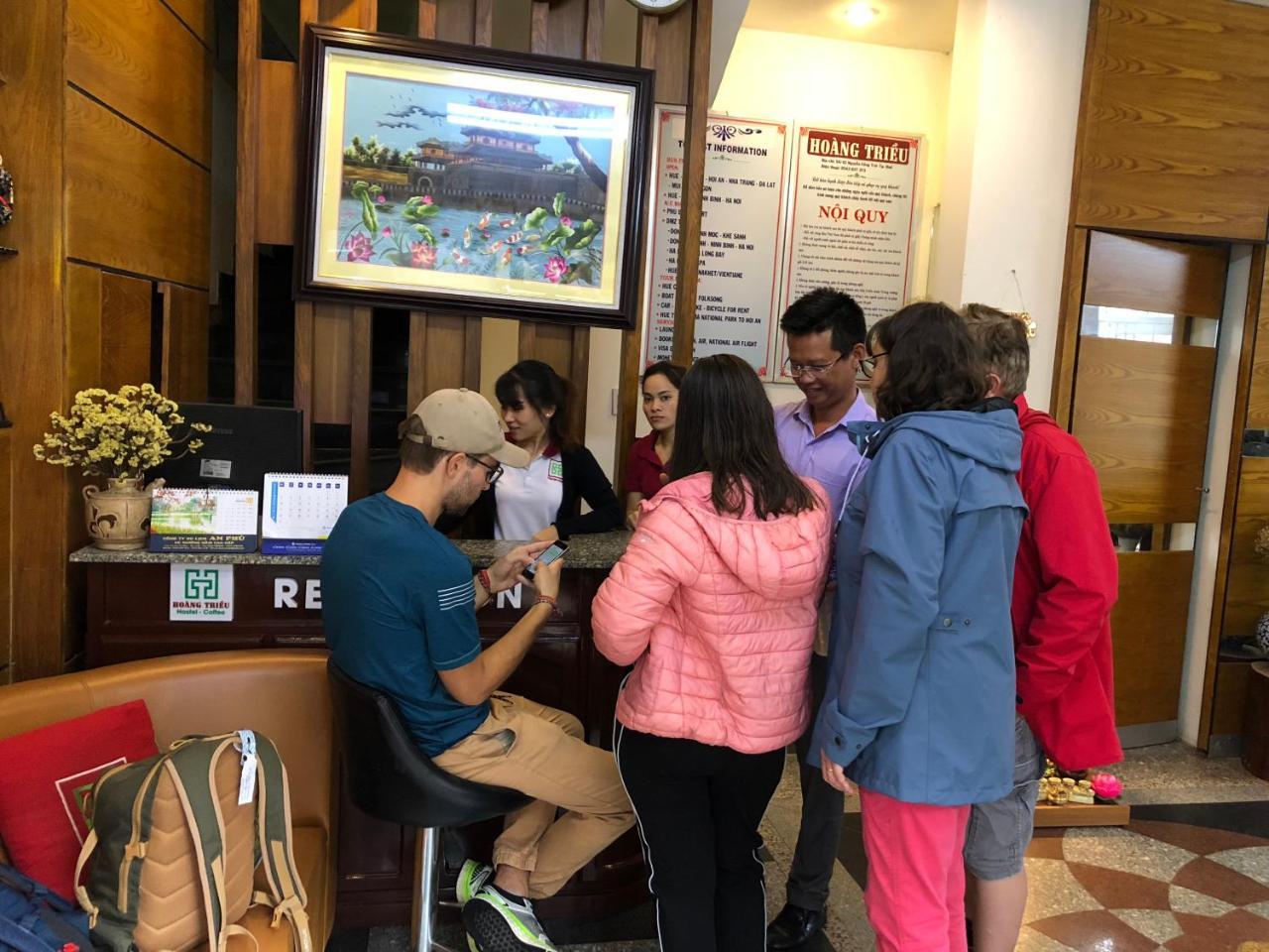 Hoang Trieu Hotel フエ エクステリア 写真